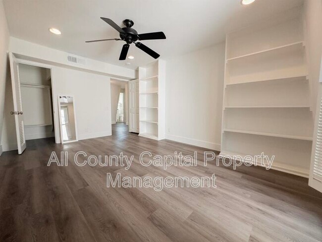 2704 San Pedro St in Austin, TX - Building Photo - Building Photo