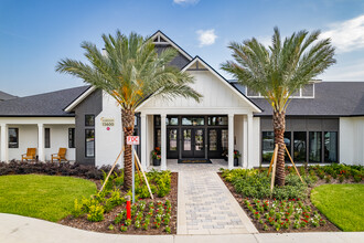 Skyline at Westfall Station in Clermont, FL - Building Photo - Building Photo