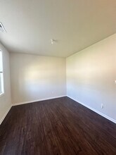 11812 Beacon Ct in Louisville, KY - Foto de edificio - Building Photo