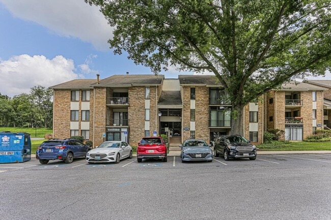 property at 5476 Cedar Ln