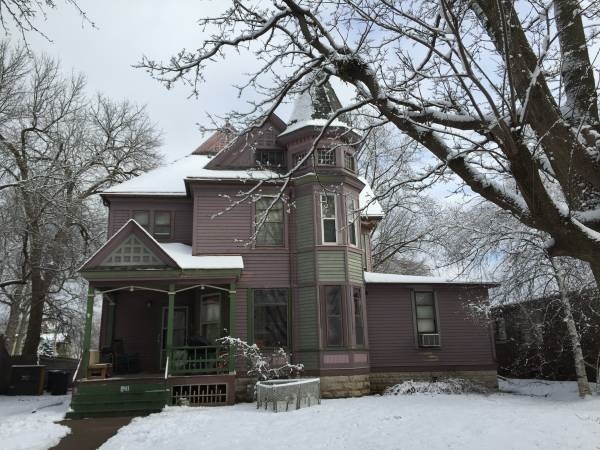 841 19th St in Rock Island, IL - Building Photo