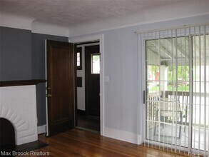 1265 Franklin Rd in Berkley, MI - Building Photo - Building Photo