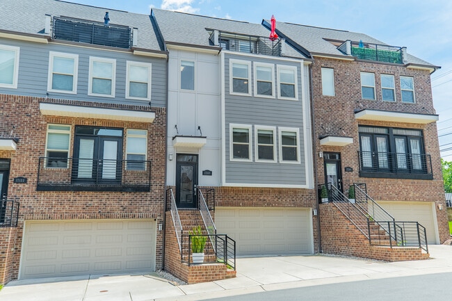 17137 Soho Dr in Charlotte, NC - Building Photo - Building Photo