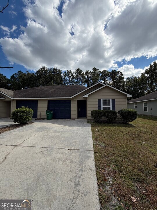 79 Sapelo Dr in St. Marys, GA - Building Photo