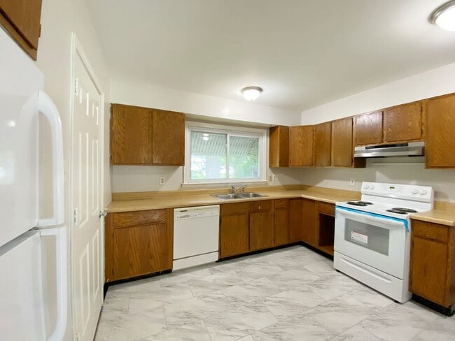 6601 Oxford Ave in Raytown, MO - Building Photo - Building Photo