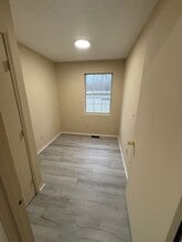 56 Waterson Lane in Barbourville, KY - Building Photo - Building Photo