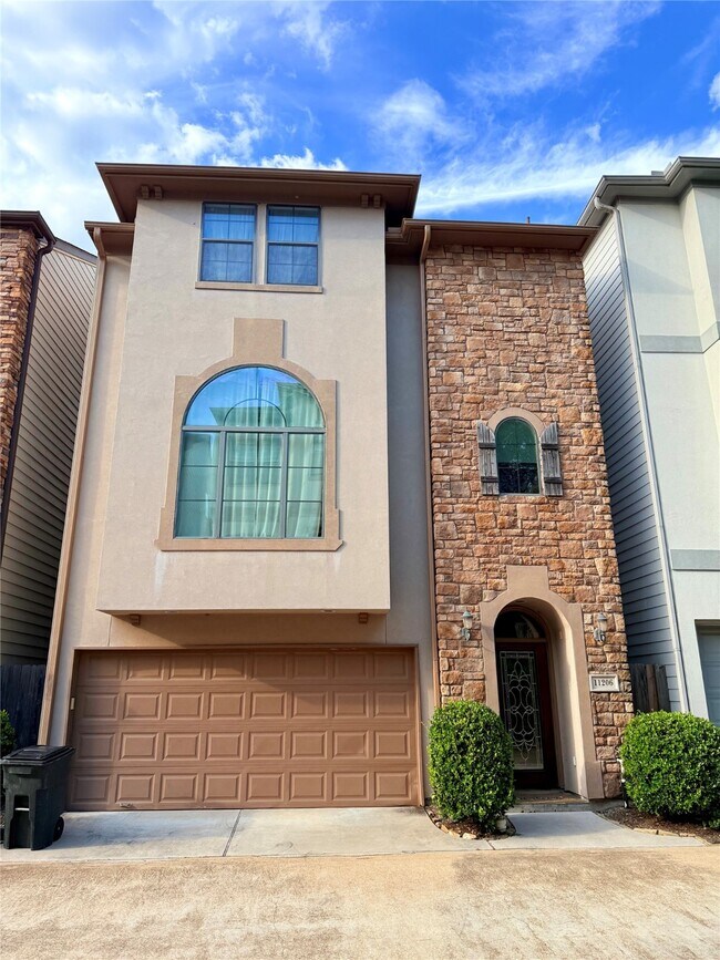 11206 Mattina Dr in Houston, TX - Building Photo - Building Photo