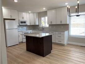 7547 S Butler Hills Dr in Cottonwood Heights, UT - Building Photo