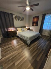6201 Bridgeport Dr in Charlotte, NC - Building Photo - Building Photo