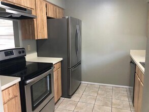 625 E 8th Ave in Mount Dora, FL - Building Photo - Building Photo
