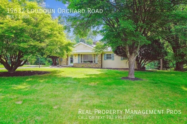 property at 19632 Loudoun Orchard Rd