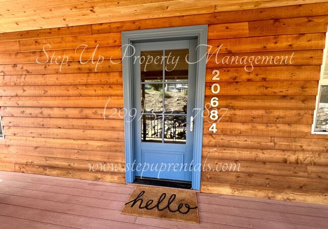 20684 Willow Springs Dr in Soulsbyville, CA - Foto de edificio - Building Photo