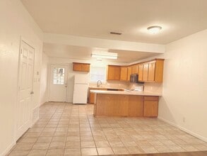 932 Andrews St in Jacksonville, TX - Building Photo - Building Photo