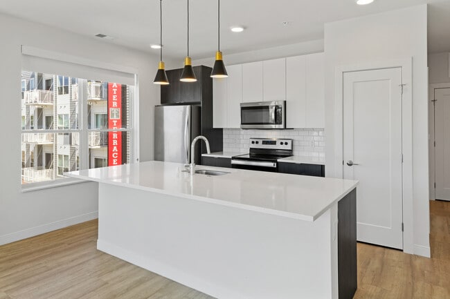 5945 6th Ave in Kenosha, WI - Building Photo - Building Photo