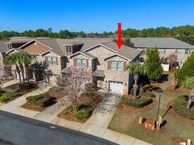 8890 White Ibis Way in Navarre, FL - Building Photo