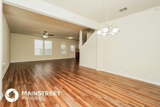 11910 Fieldcrest Run in San Antonio, TX - Building Photo - Building Photo