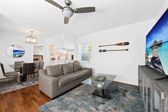 3015 Seville St, Unit 1 in Fort Lauderdale, FL - Foto de edificio - Building Photo