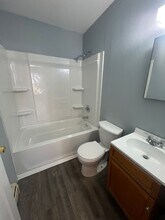 103 Chestnut St in Tallula, IL - Building Photo - Building Photo