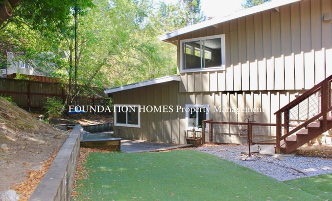 property at 126 Redwood Rd