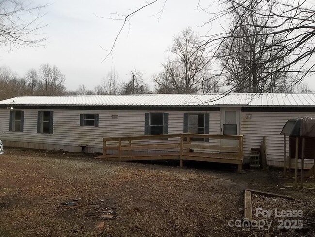 property at 146 Thornwood Ln