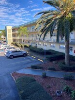 5750 80th St N in St. Petersburg, FL - Building Photo