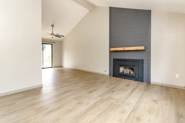 3331 SW 334th St in Federal Way, WA - Building Photo - Building Photo