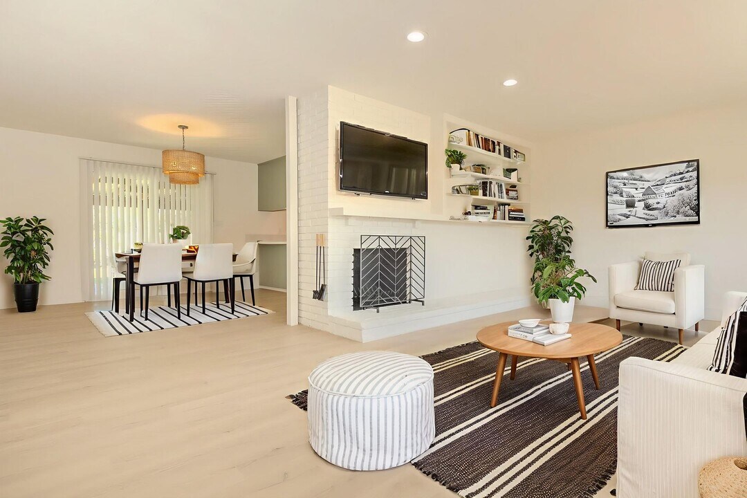 6180 Veemac Ave in La Mesa, CA - Building Photo