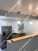 1225 San Mateo Blvd SE in Albuquerque, NM - Building Photo - Building Photo