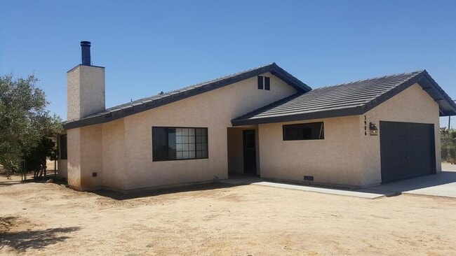 3906 Balsa Ave in Yucca Valley, CA - Building Photo - Building Photo