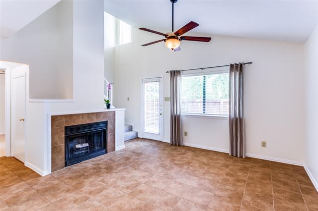 5765 Cedar Creek Dr in Benbrook, TX - Building Photo - Building Photo
