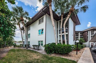 5157 Silent Loop, Unit 301 in New Port Richey, FL - Building Photo - Building Photo