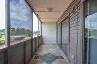 3045 Walnut Bend Ln photo'