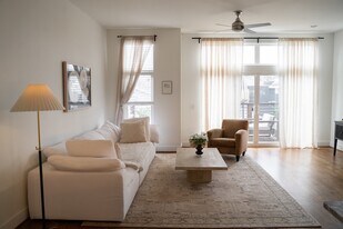 424 36th Ave N in Nashville, TN - Building Photo