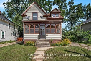 1147 Sherman St SE in Grand Rapids, MI - Building Photo