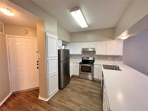 144 Henry M Chandler Dr in Rockwall, TX - Building Photo - Building Photo