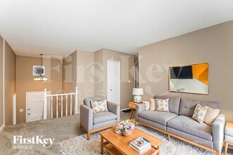 612 S Jefferson St in Brownsburg, IN - Foto de edificio - Building Photo