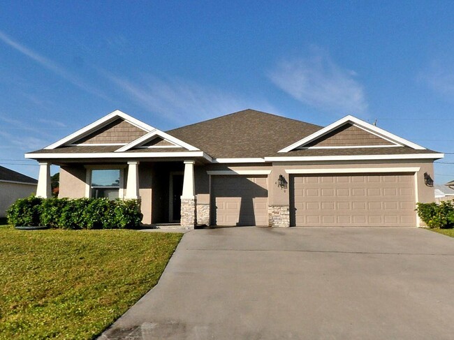 property at 4630 SW Keats St