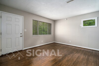 405 Angora Dr NE photo'