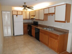 3300 Jaywood Terrace in Boca Raton, FL - Building Photo - Building Photo