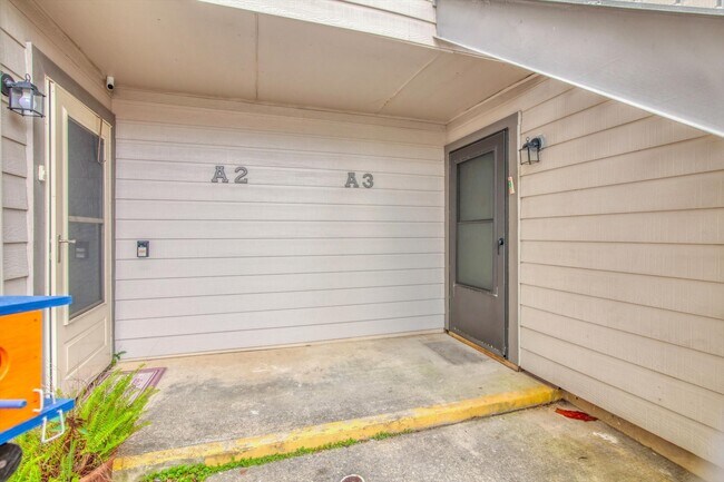 3220 69th St in Galveston, TX - Building Photo - Building Photo