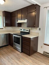 116 N 3rd Ave SW in Tumwater, WA - Building Photo - Building Photo