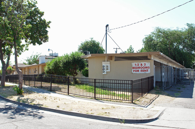 2249 W Princeton Ave in Fresno, CA - Building Photo - Building Photo