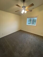 970 Salamander Rd SE in Jefferson, OR - Building Photo - Building Photo