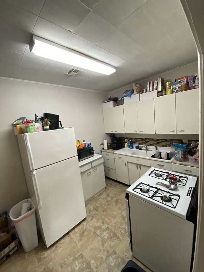 property at 738 Massachusetts St