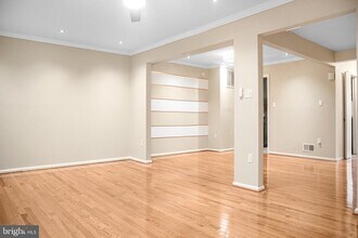 14811 Belle Ami Dr in Laurel, MD - Building Photo - Building Photo