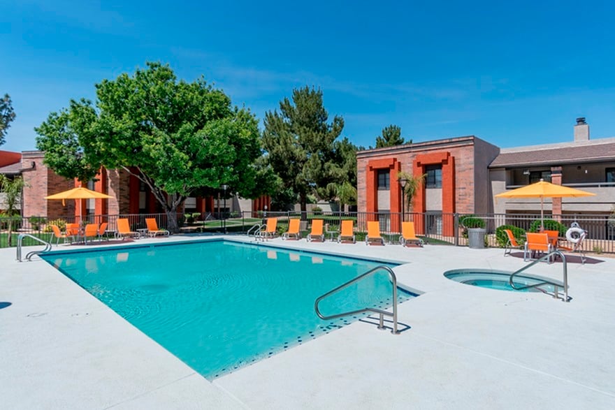 Aria on Mill in Tempe, AZ - Foto de edificio