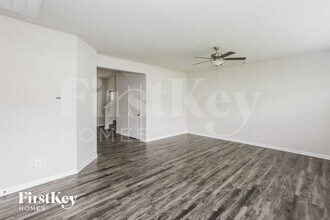 9605 Hamel St in Charlotte, NC - Foto de edificio - Building Photo