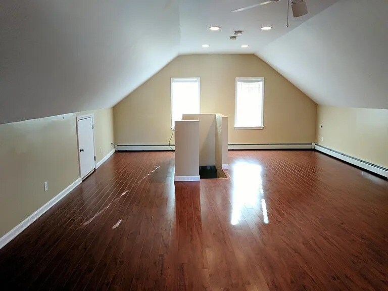 17 Dunlap St, Unit 2A in Salem, MA - Foto de edificio