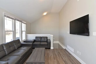 493 Second St in London, ON - Building Photo - Building Photo