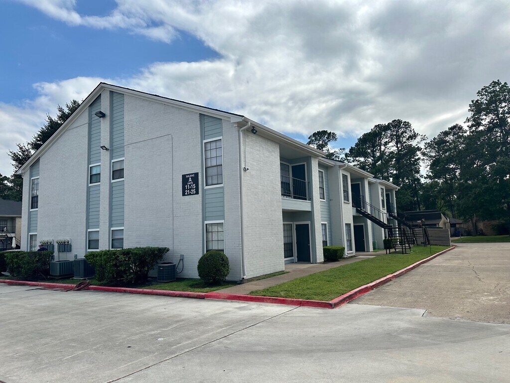 Lakewood West Apartments Cypress, TX Apartments